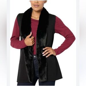Denim & Company Women's Solid Faux Fur Trim Vest Medium